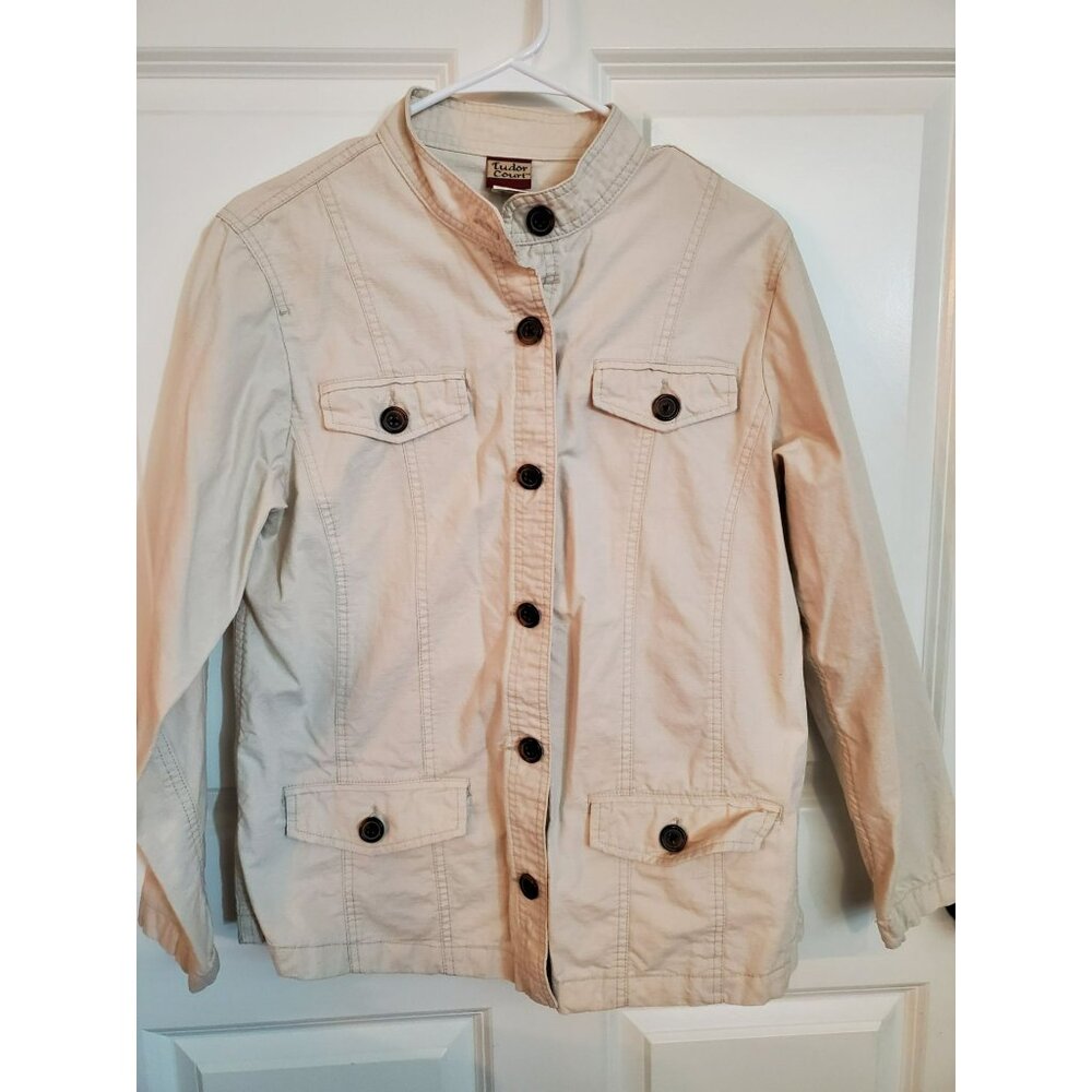 Tudor Court women's size Medium Tan/Cream Jacket/Coat Button Closure w/pockets